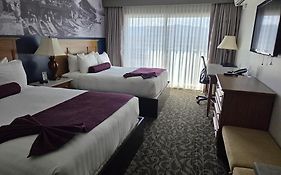 The Royal Anne Hotel
